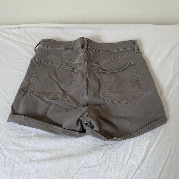 Old Navy Shorts Women's Size 16 High-Rise O.G. Straight Roll Cuff New Denim - Picture 5 of 6